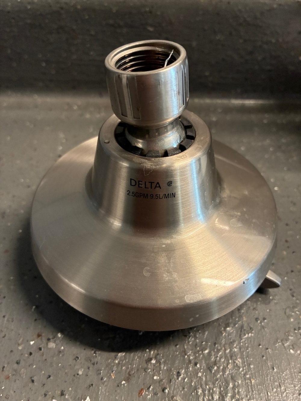 Delta Multi-Setting Round Showerhead in Brushed Nickel